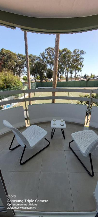 Amazing Green Tower 3 Castle Flat With Balcony Portimao Luaran gambar
