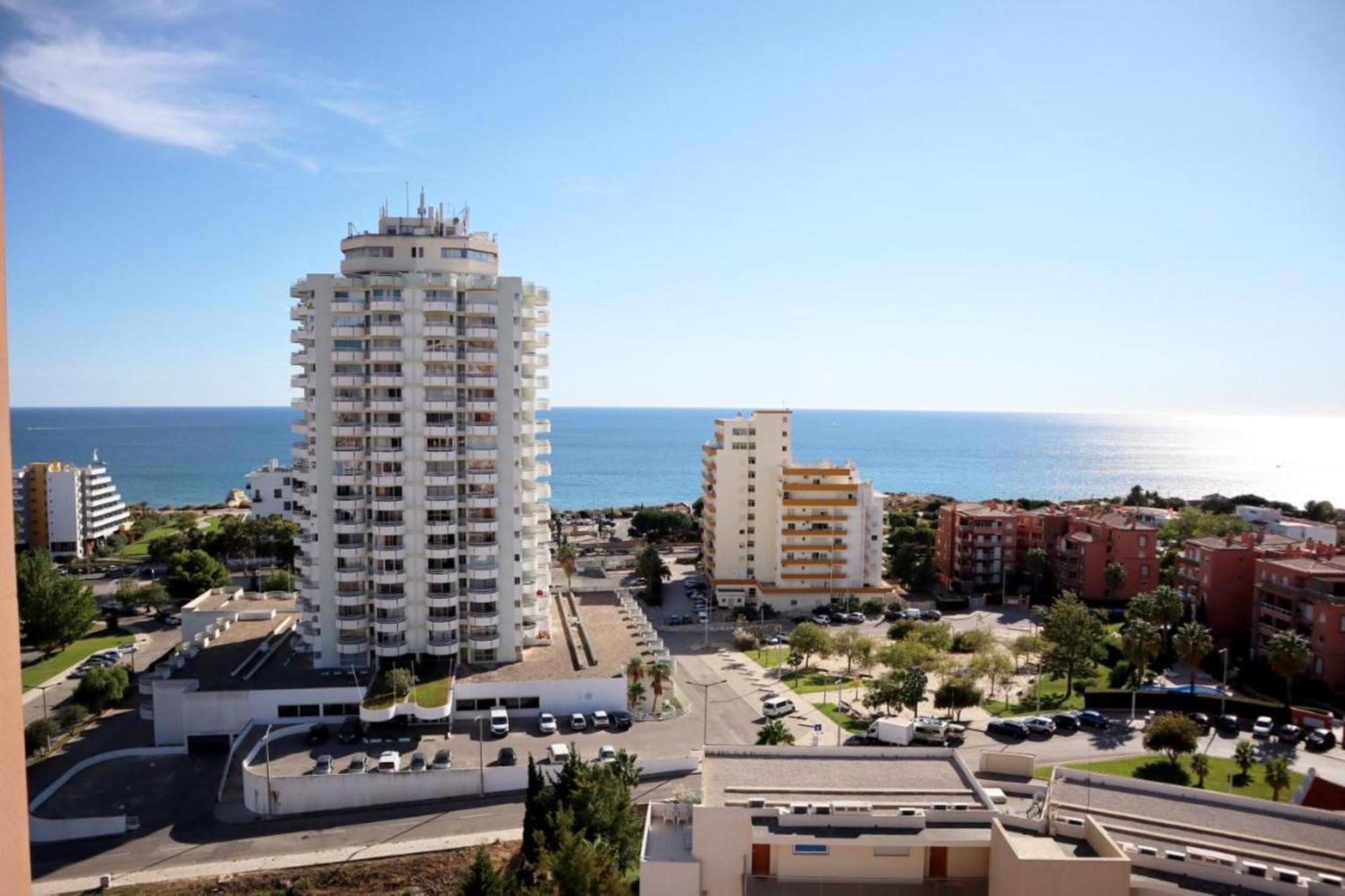 Amazing Green Tower 3 Castle Flat With Balcony Portimao Luaran gambar